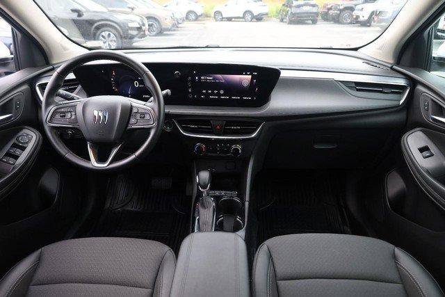 Used 2025 Buick Encore GX Preferred FWD image 21