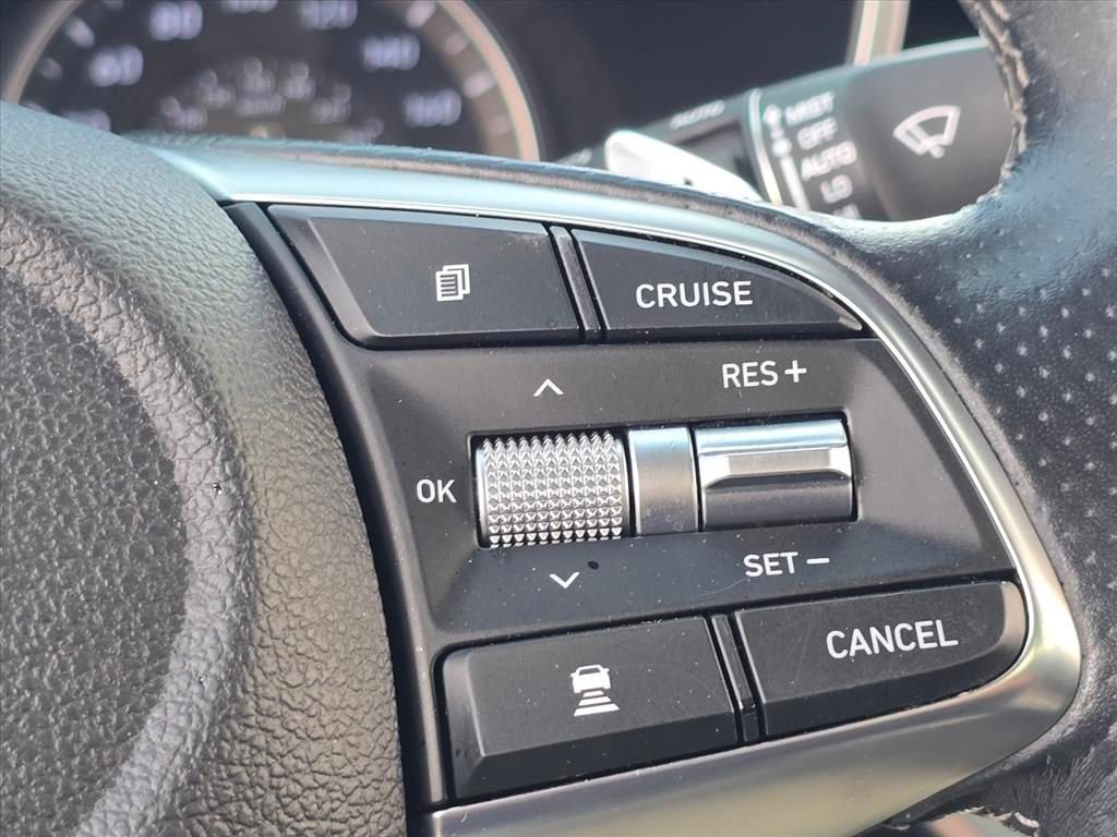 Used 2019 Genesis G70 2.0T Advanced w/ Dynamic Package image 24