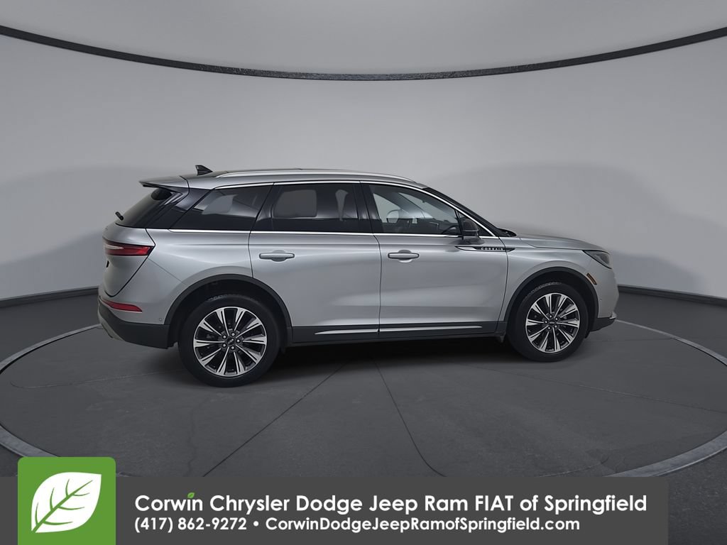 Used 2022 Lincoln Corsair Reserve w/ Equipment Group 201A AWD/4WD image 16
