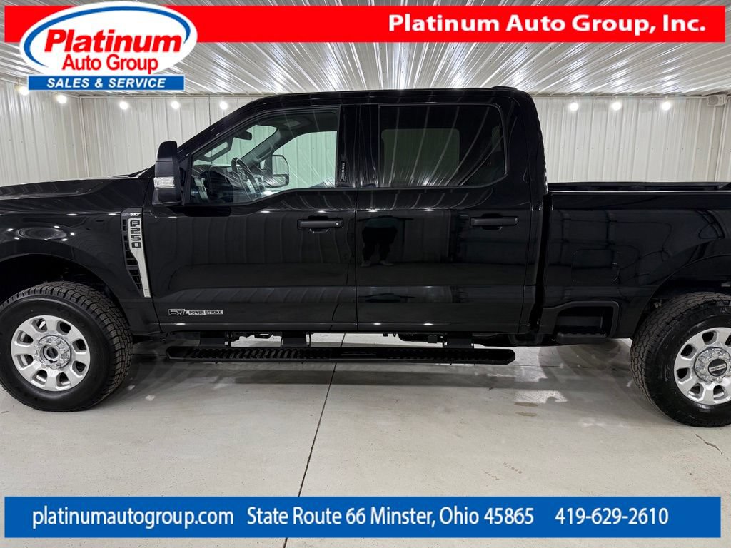 Used 2024 Ford F250 XLT w/ FX4 Off-Road Package AWD/4WD image 2