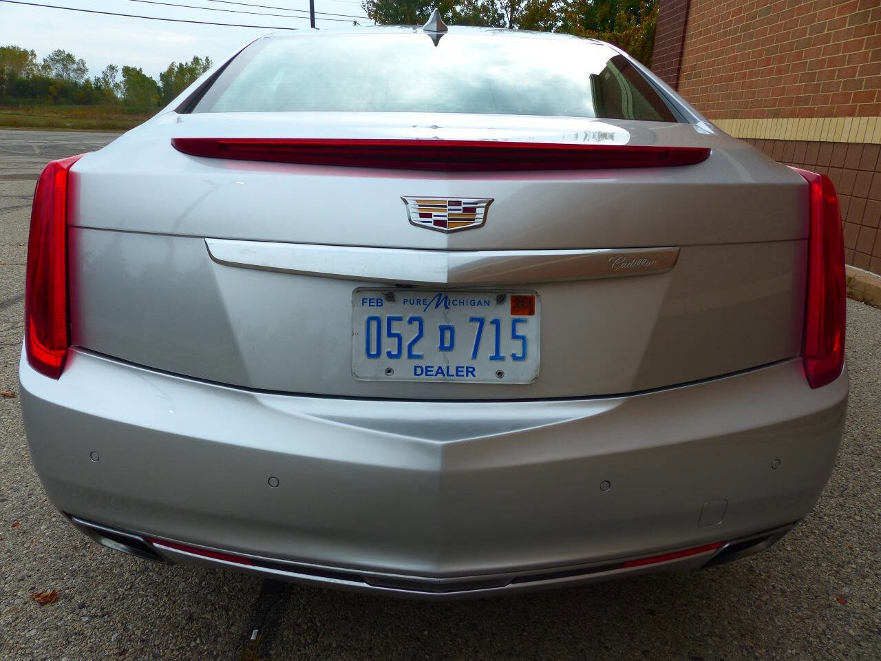Used 2017 Cadillac XTS Luxury image 8