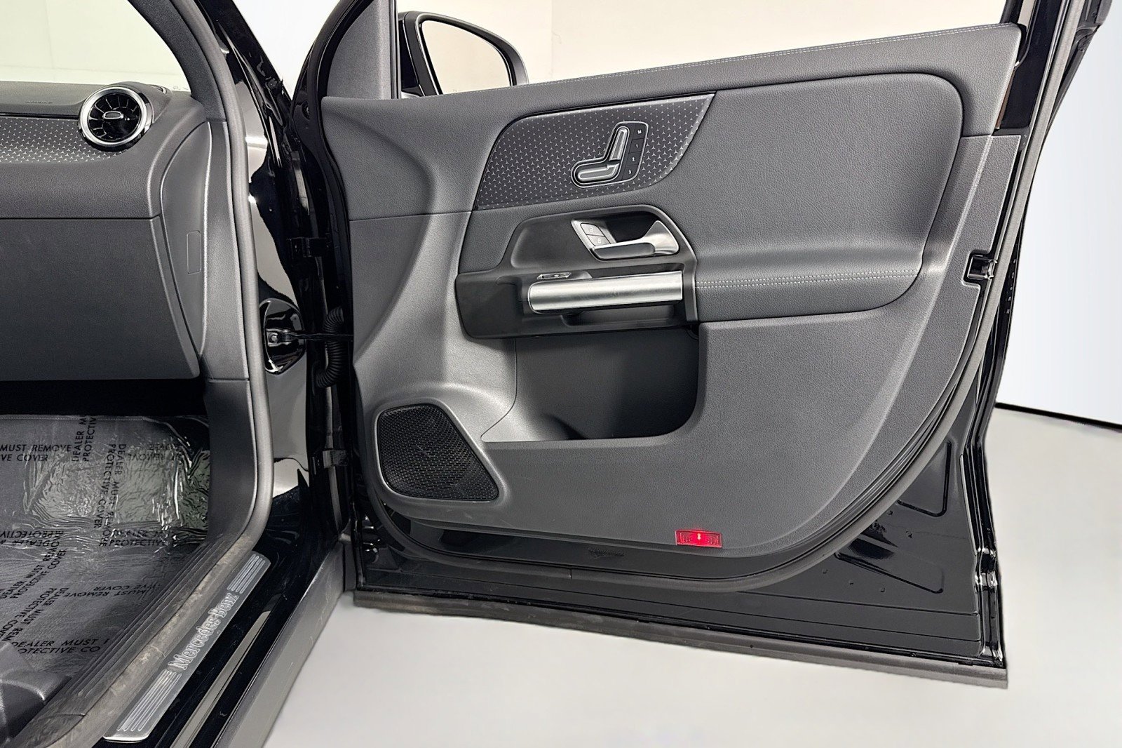 Certified 2026 Mercedes-Benz GLA 250 image 23