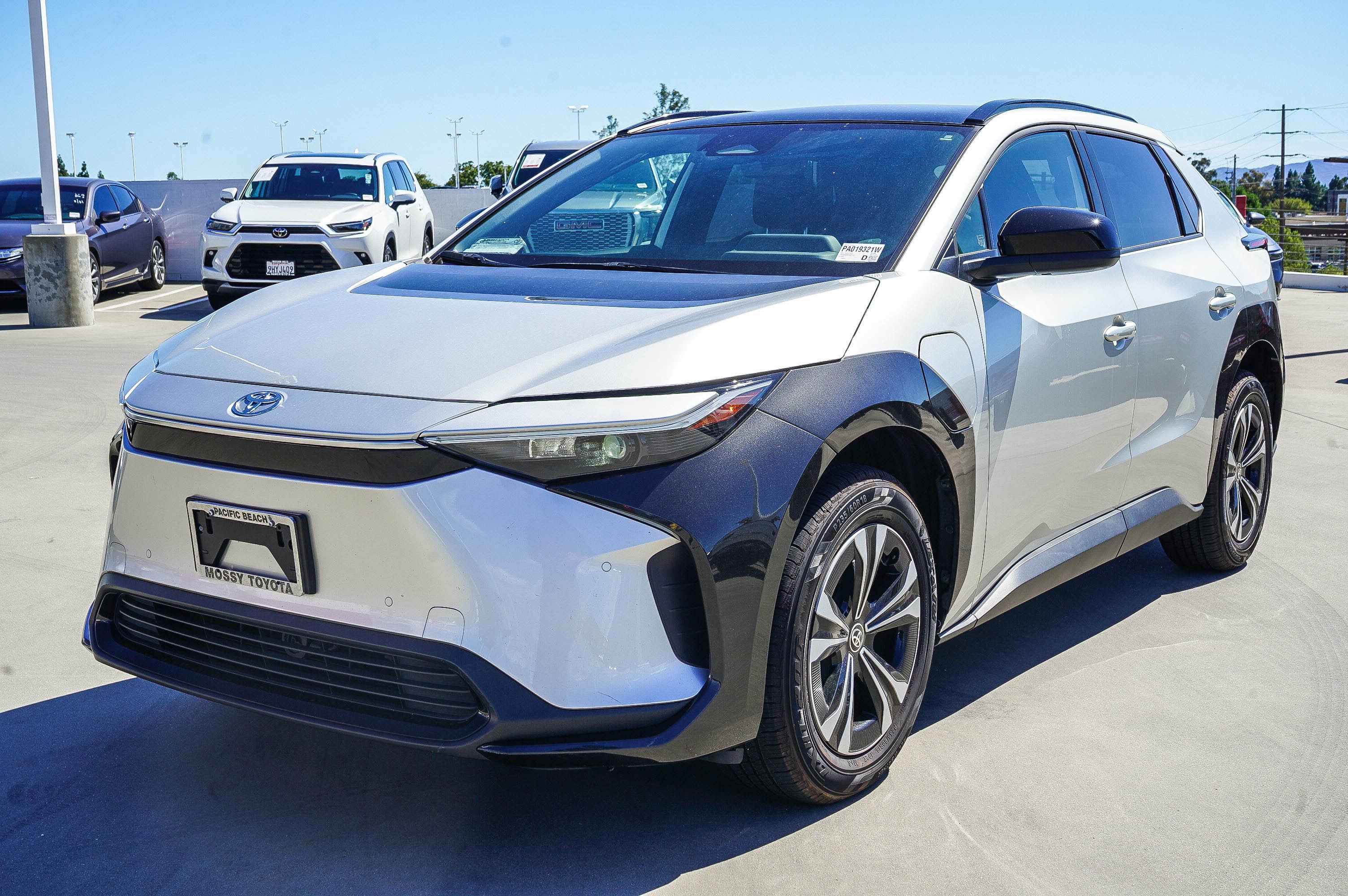 Certified 2023 Toyota bZ4X FWD w/ Weather Package image 3
