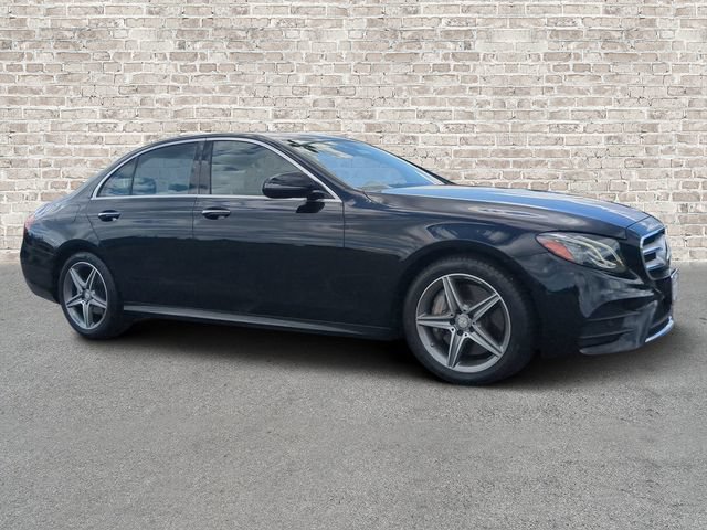 Used 2017 Mercedes-Benz E 300 4MATIC w/ Premium 1 Package image 1