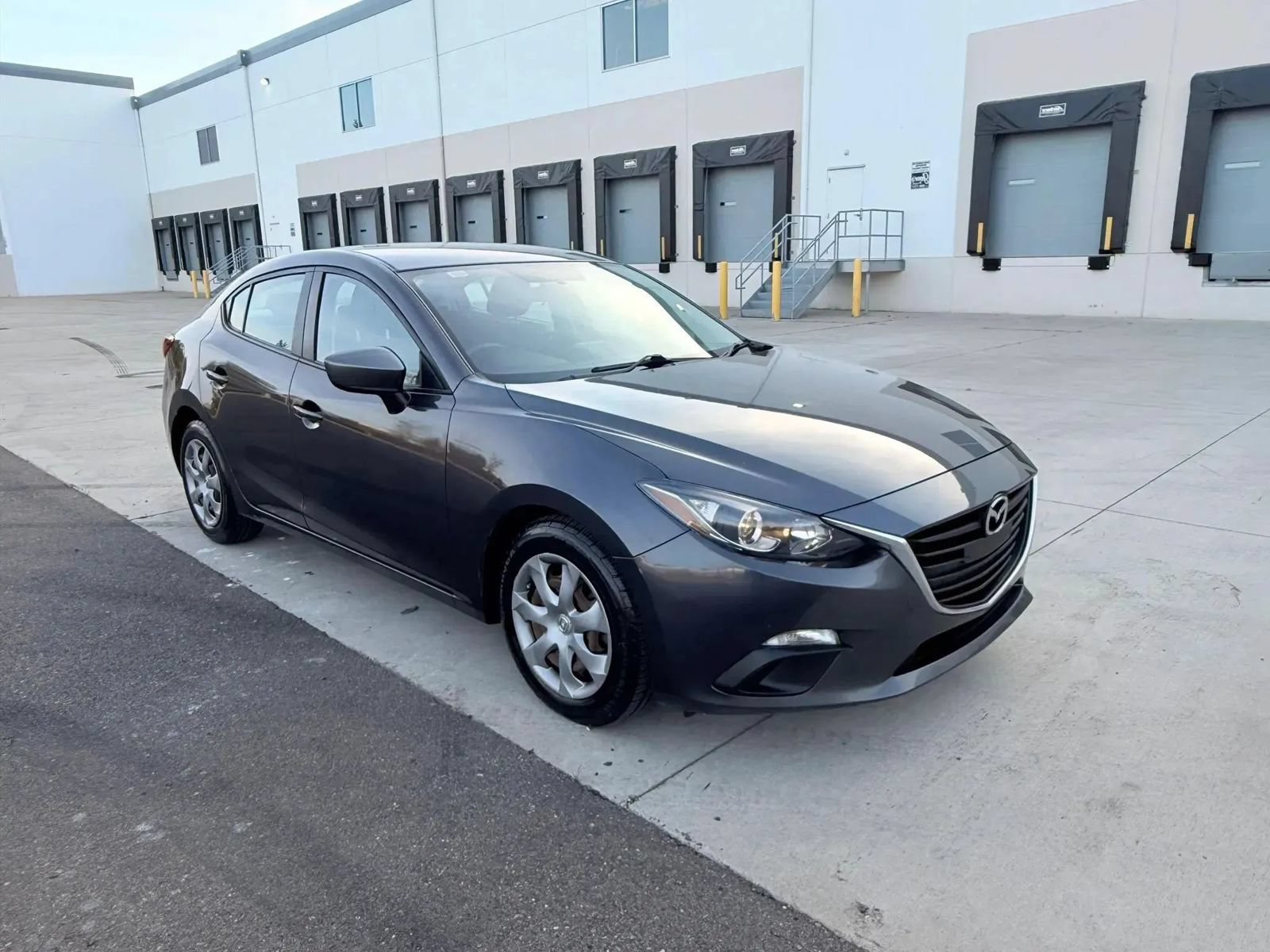 Used 2015 MAZDA MAZDA3 i Sport FWD image 7