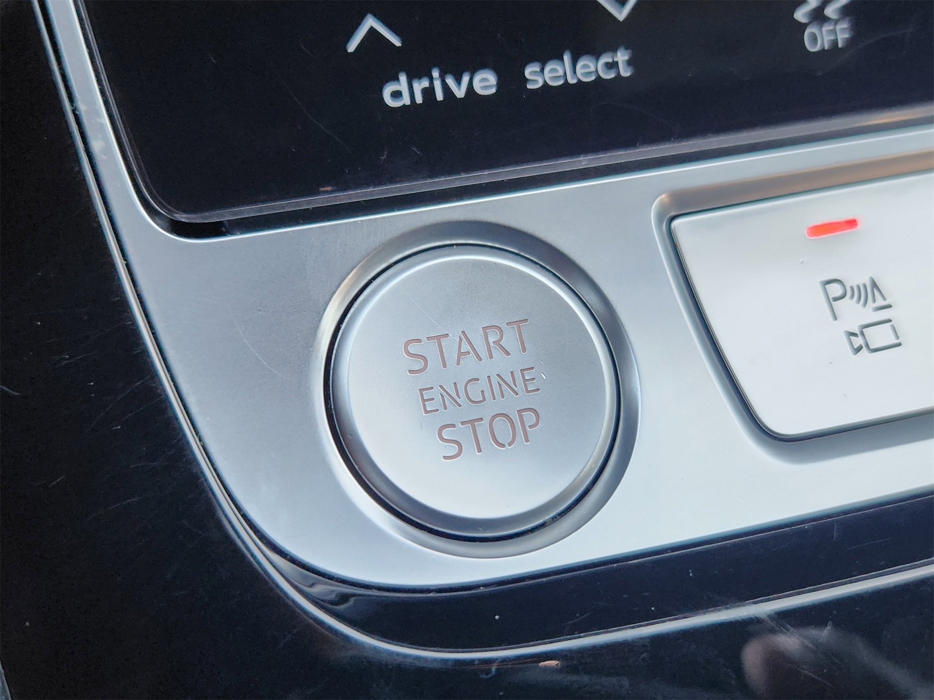 Used 2020 Audi Q8 Prestige w/ Prestige Package image 20