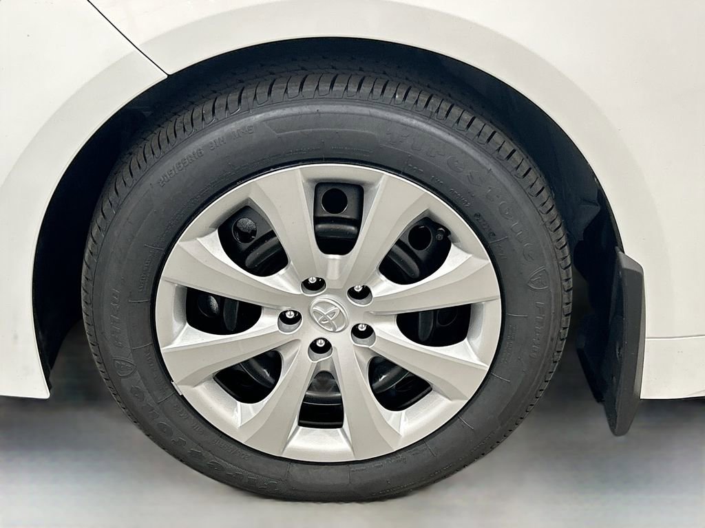 New 2026 Toyota Corolla LE FWD image 9