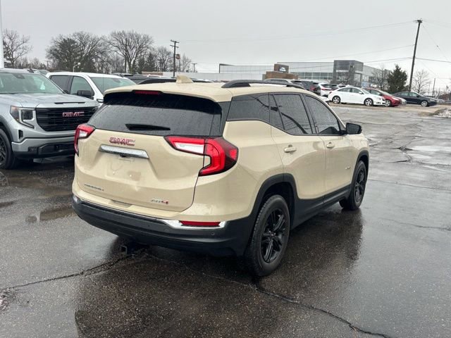 Used 2022 GMC Terrain AT4 w/ LPO, Floor Liner Package AWD/4WD image 5