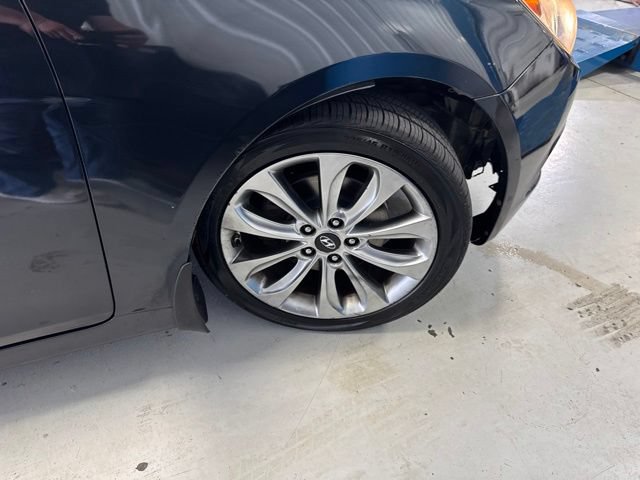 Used 2012 Hyundai Sonata SE w/ Navigation & Sunroof Pkg FWD image 36