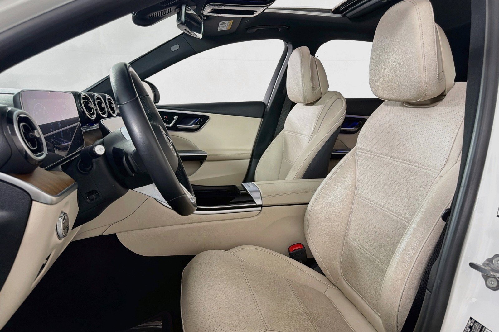 Certified 2024 Mercedes-Benz C 300 Sedan image 18