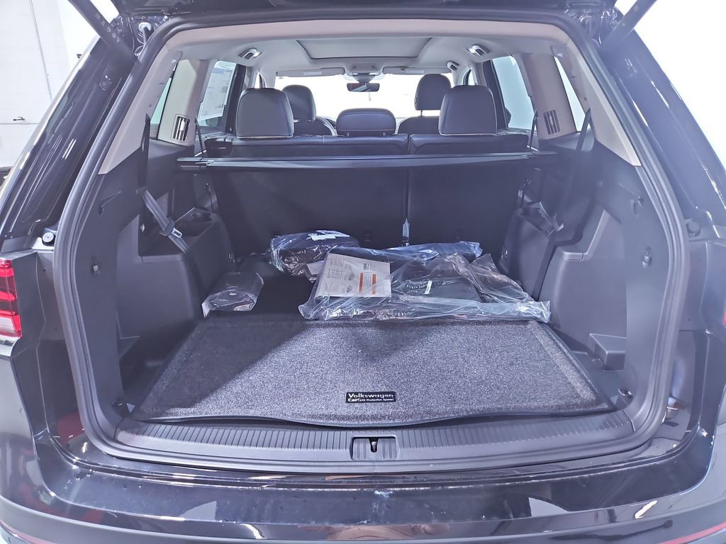 New 2026 Volkswagen Atlas SEL Premium R-Line image 23