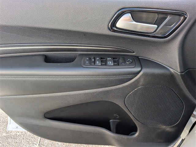 Used 2023 Dodge Durango SXT image 31