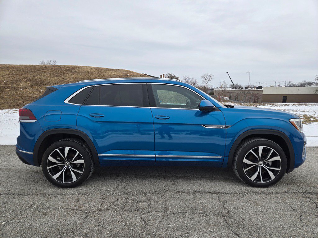 Used 2024 Volkswagen Atlas Cross Sport SEL Premium R-Line AWD/4WD image 8