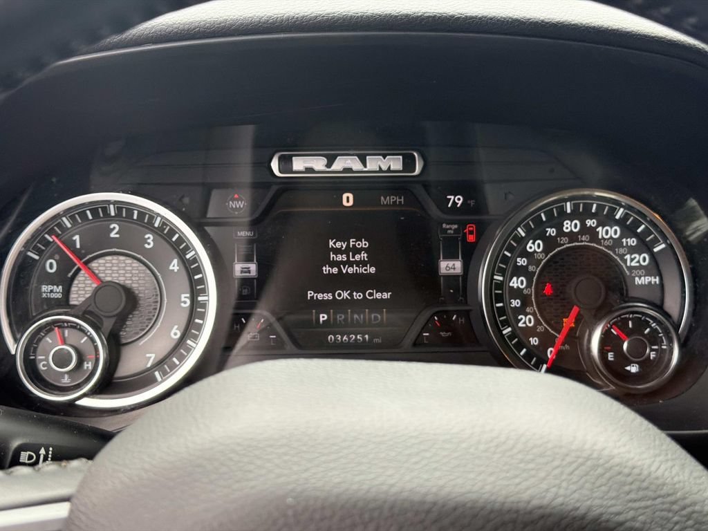 Used 2023 RAM 1500 Big Horn AWD/4WD image 23