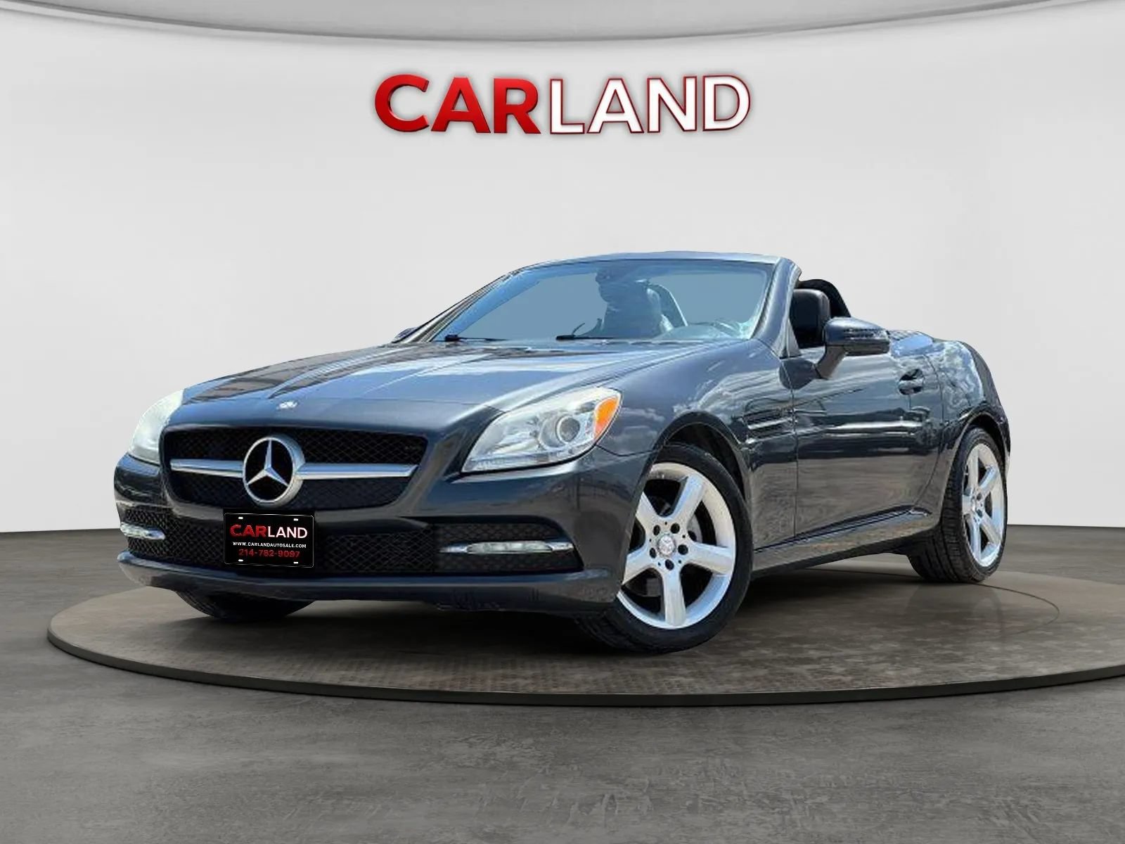 Used 2015 Mercedes-Benz SLK 250 image 1