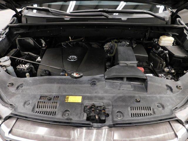Used 2018 Toyota Highlander Limited image 55