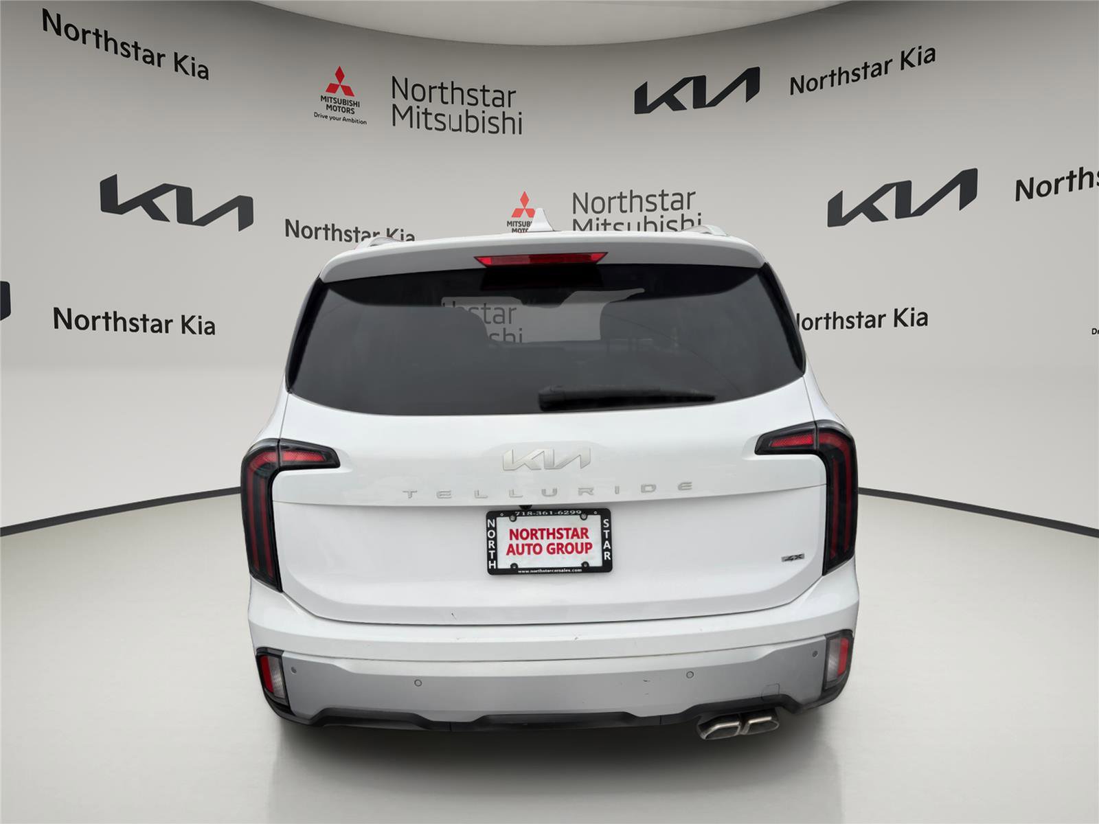 Used 2023 Kia Telluride SX image 4