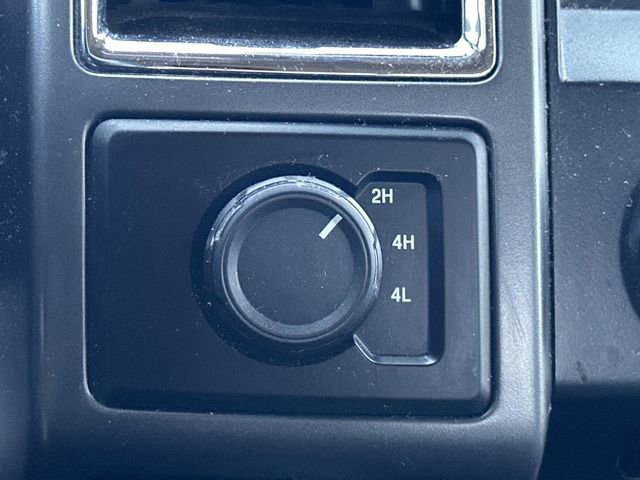 Used 2016 Ford F150 XLT w/ Equipment Group 302A Luxury image 26