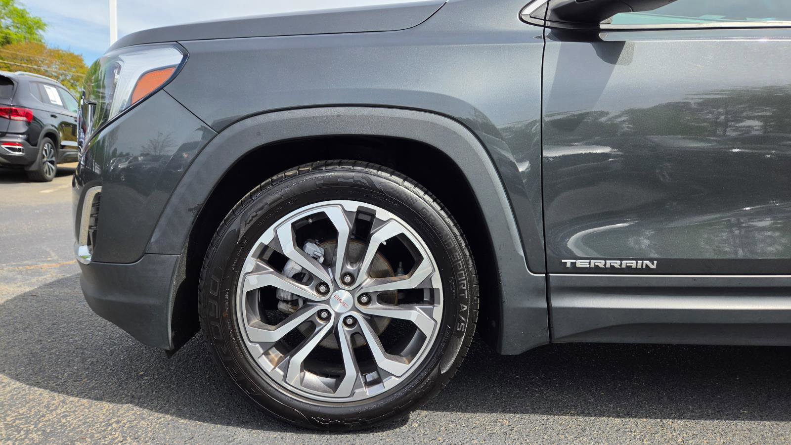 Used 2021 GMC Terrain SLT FWD image 13