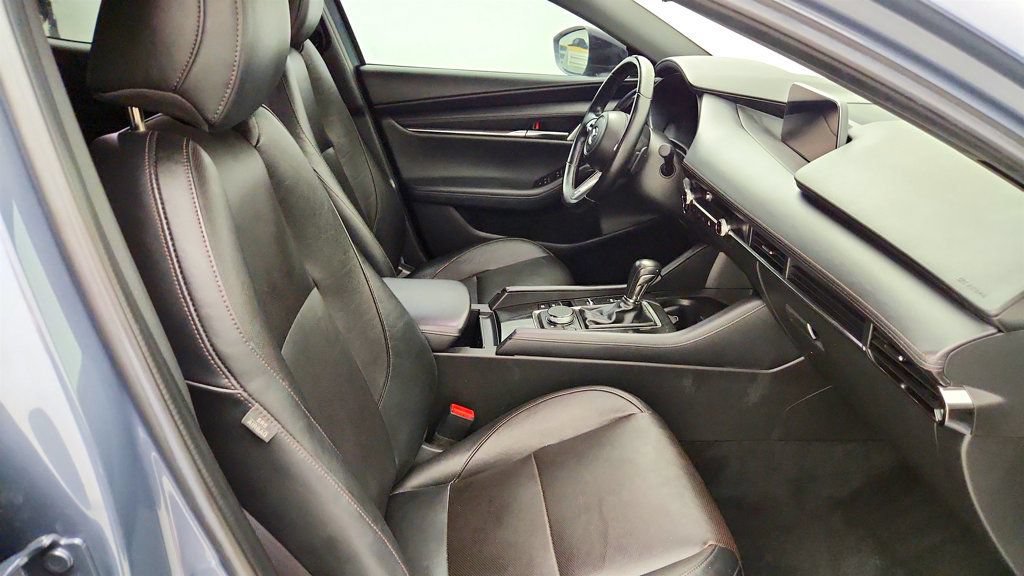 Used 2023 MAZDA MAZDA3 Hatchback w/Premium Plus Pkg AWD/4WD image 23