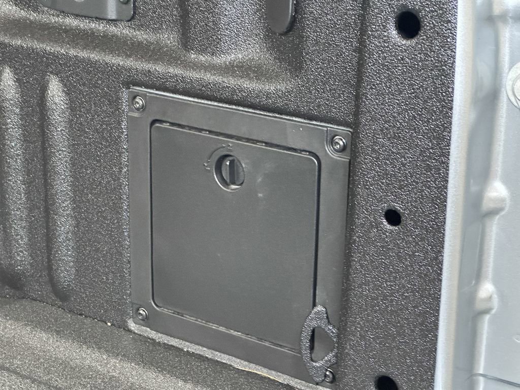 New 2025 Ford F150 XLT w/ Equipment Group 302A MID image 15