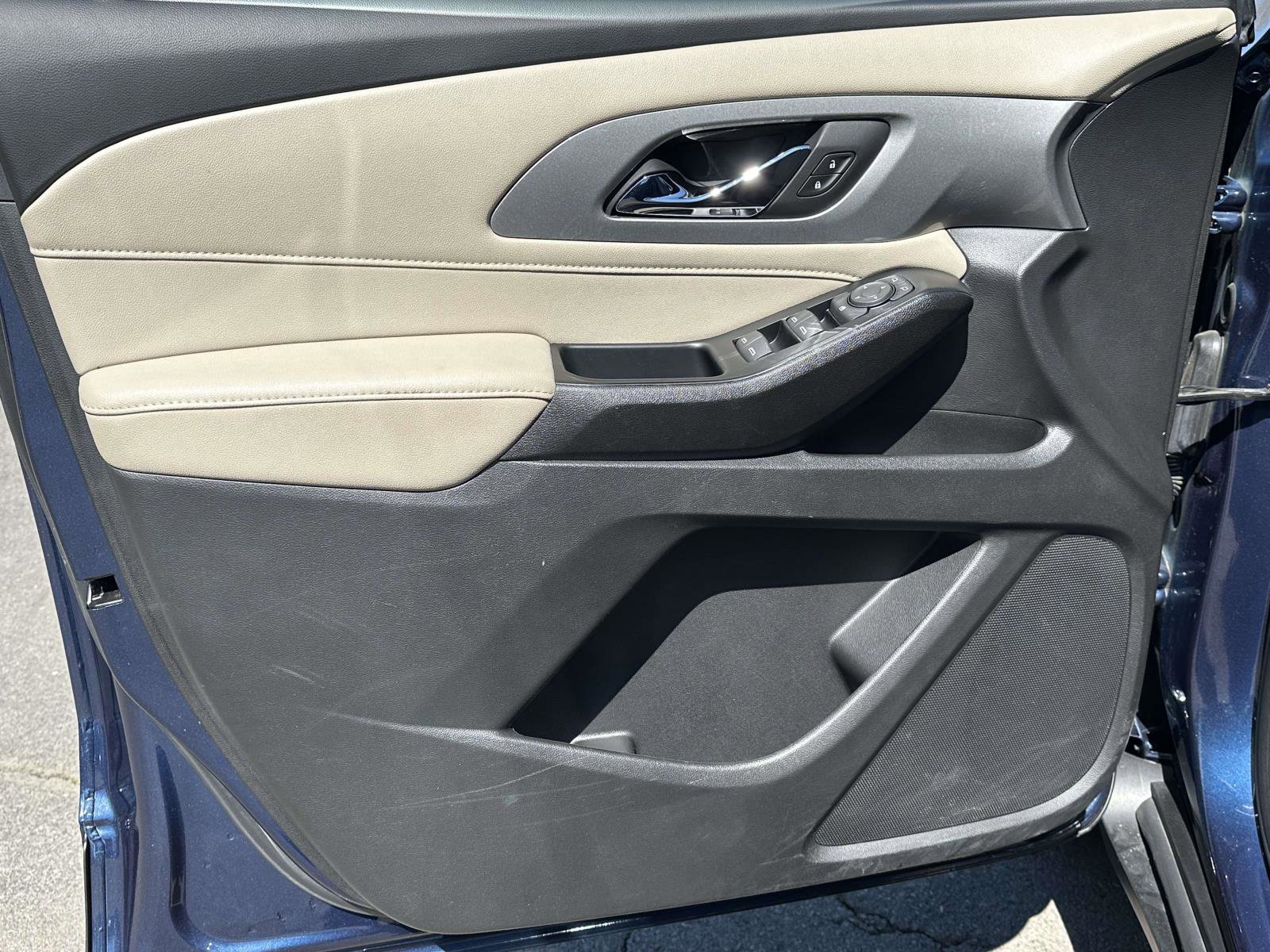 Certified 2023 Chevrolet Traverse LS w/ Safety Package image 19