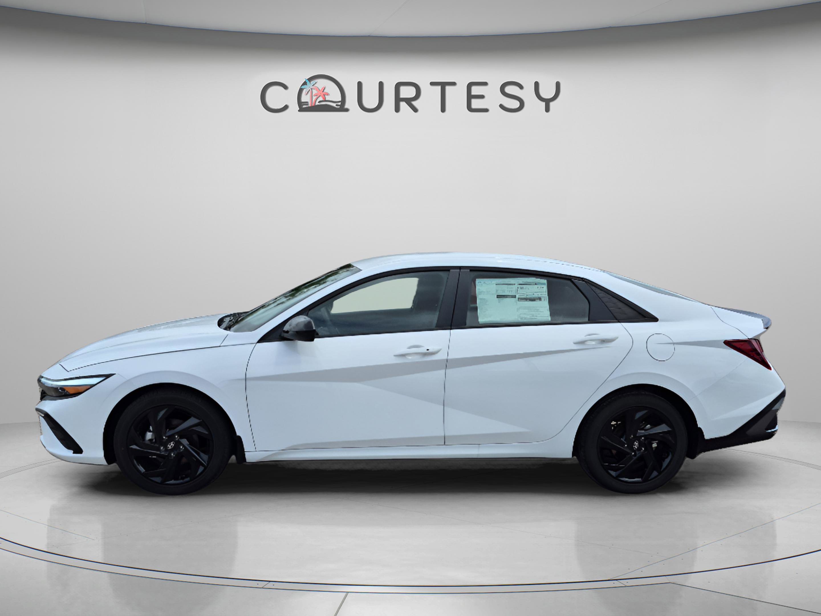 New 2026 Hyundai Elantra Sport FWD image 2