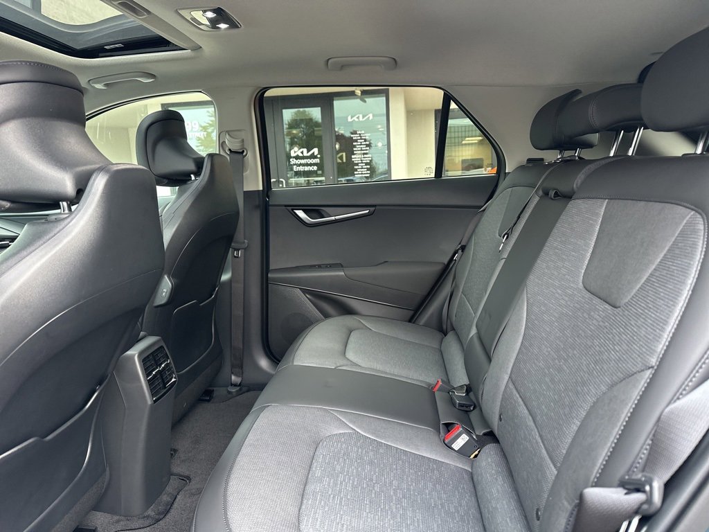 New 2025 Kia Niro Wave w/ Wave Preserve Package image 20