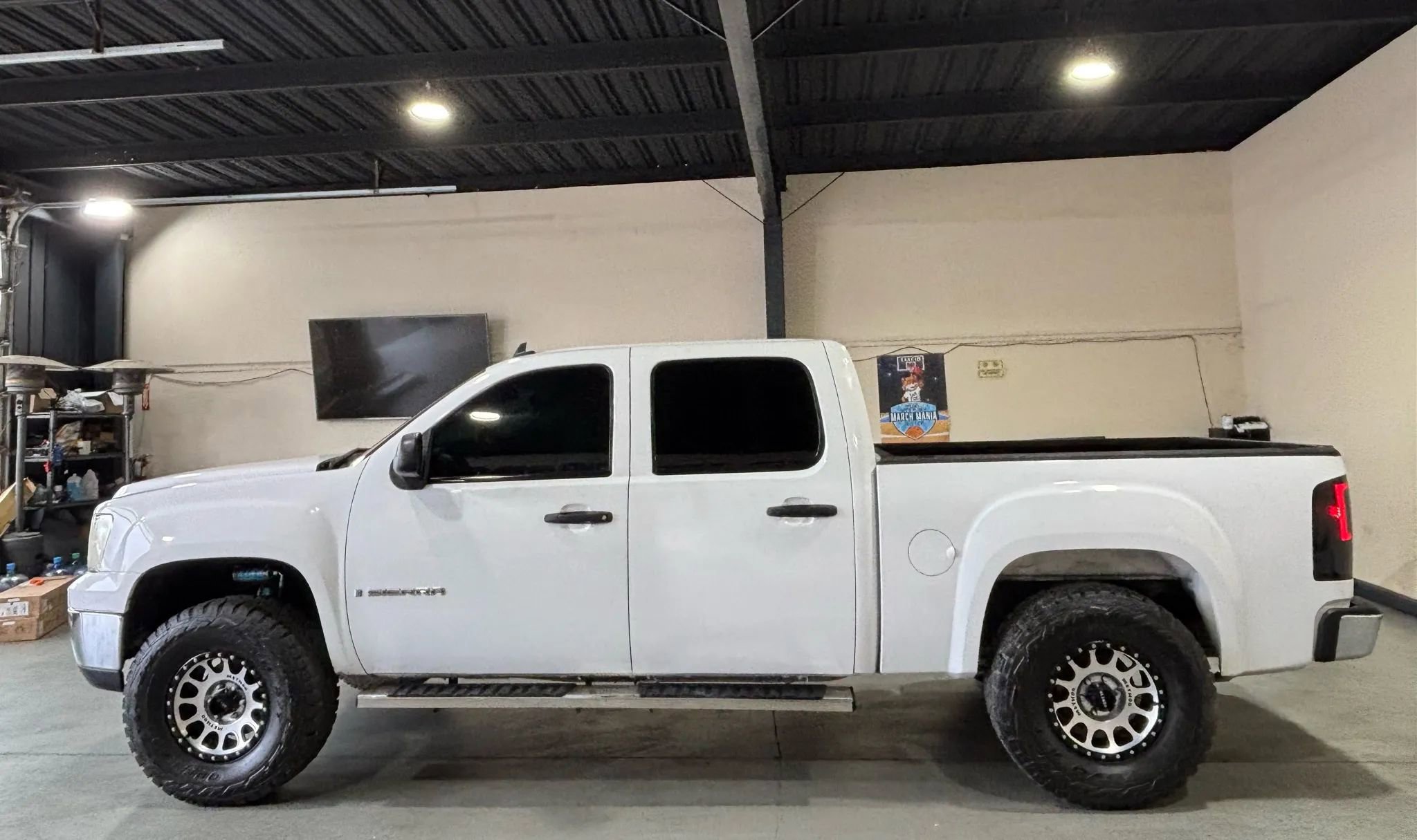 Used 2007 GMC Sierra 1500 SLE w/ SLE/SLT Trailering Package RWD image 5
