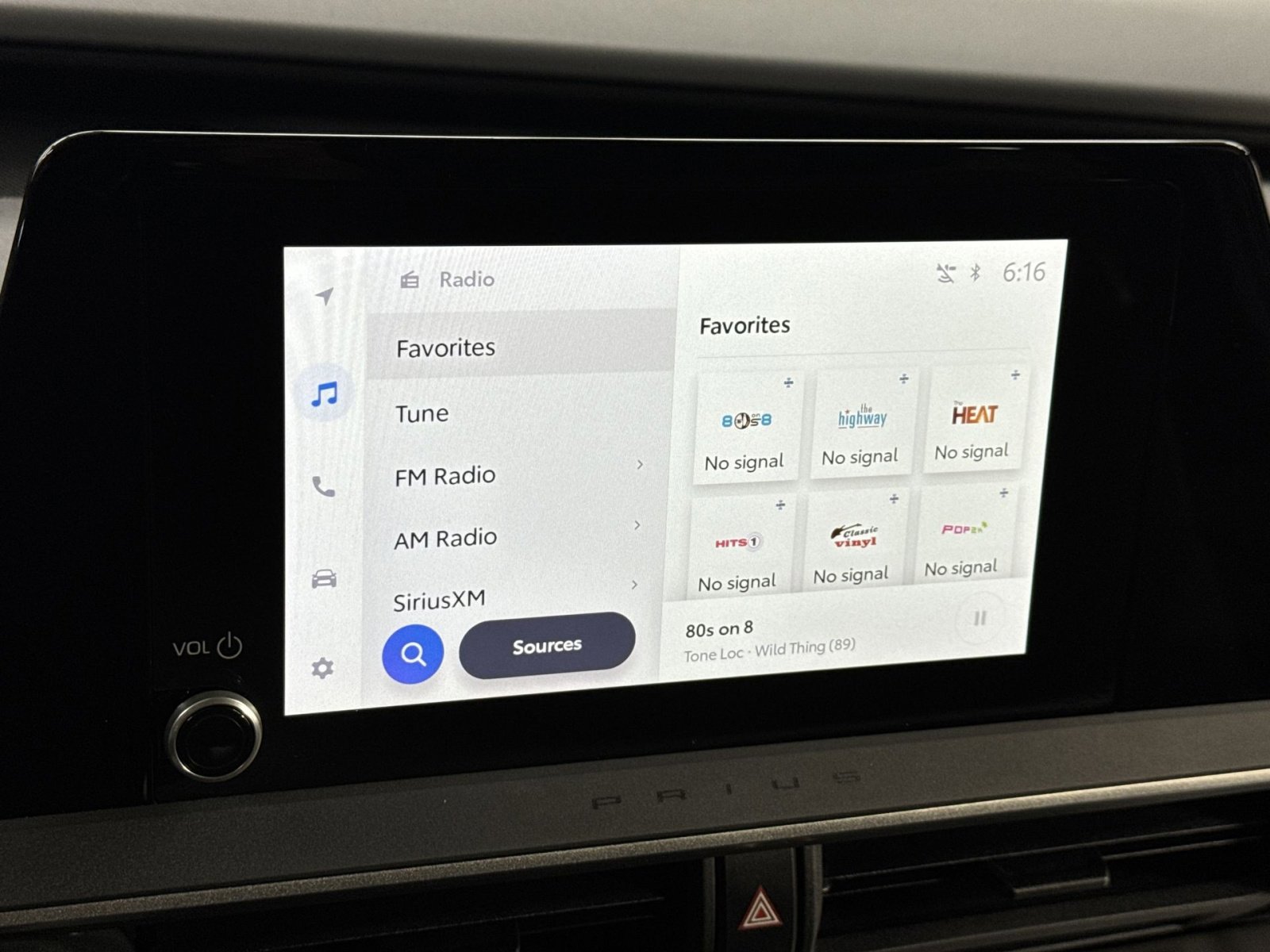 Used 2024 Toyota Prius LE image 22