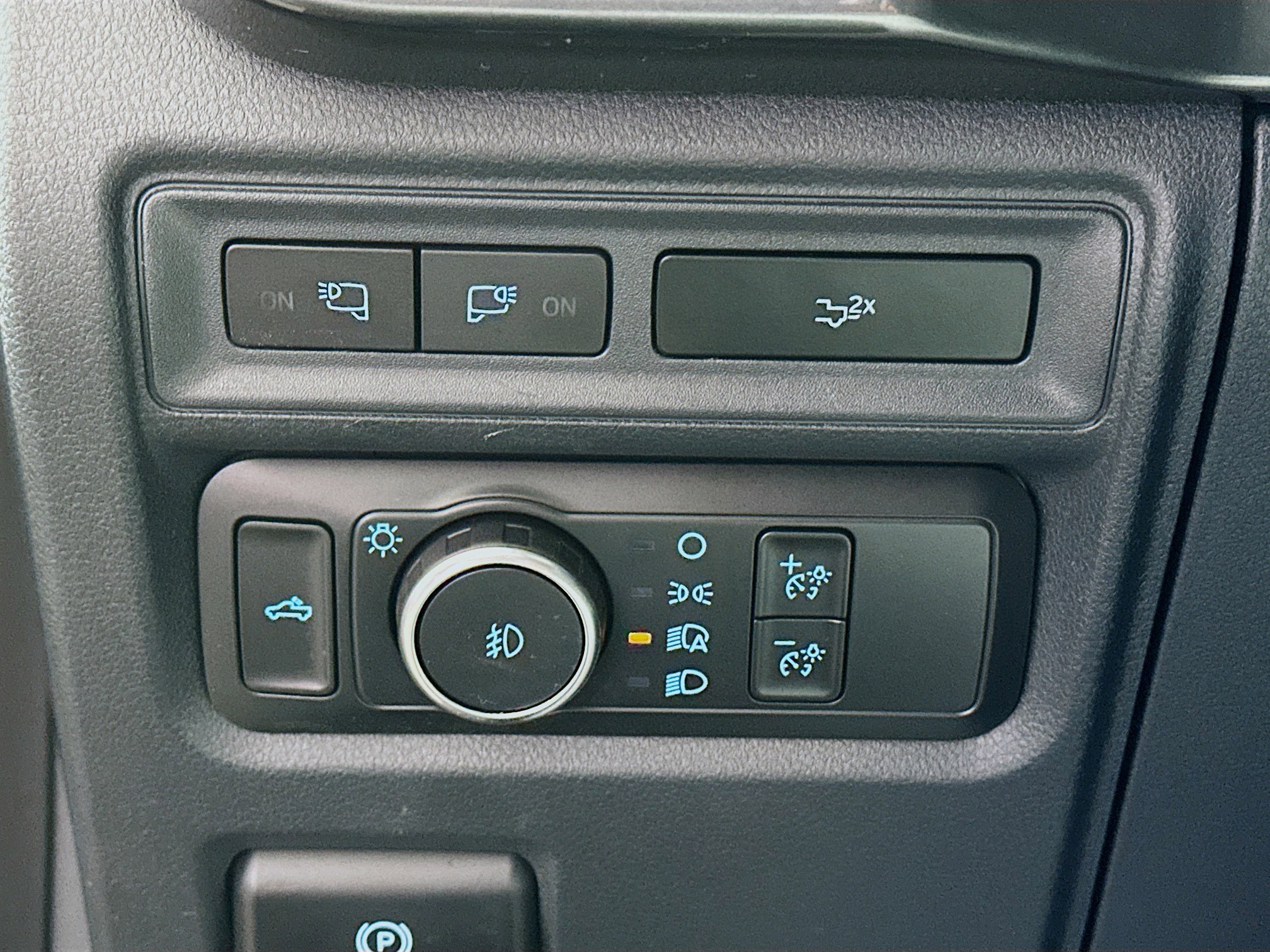 Used 2023 Ford F150 XLT w/ Equipment Group 302A High image 17