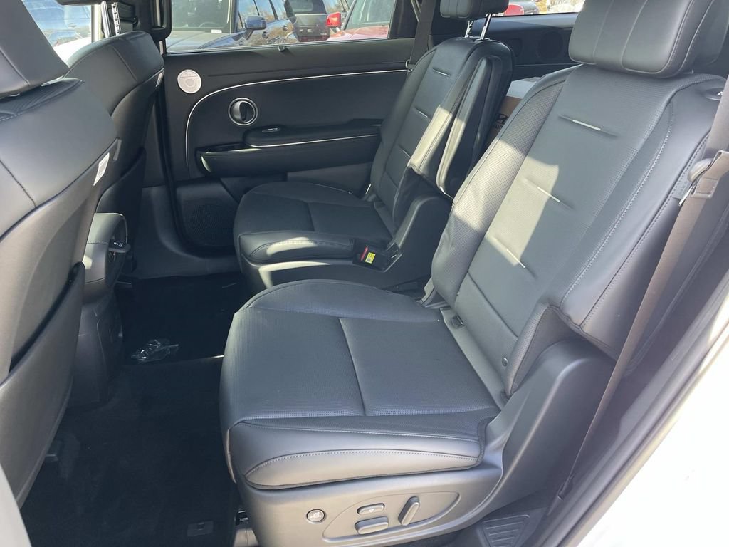 New 2026 Hyundai Palisade Calligraphy FWD image 14