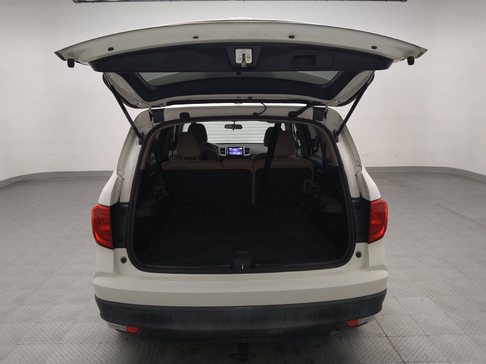 Used 2017 Honda Pilot EX image 29