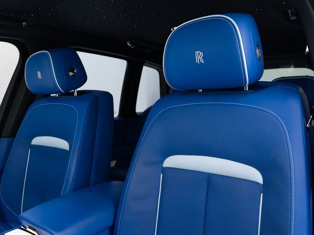 Used 2023 Rolls-Royce Cullinan image 17