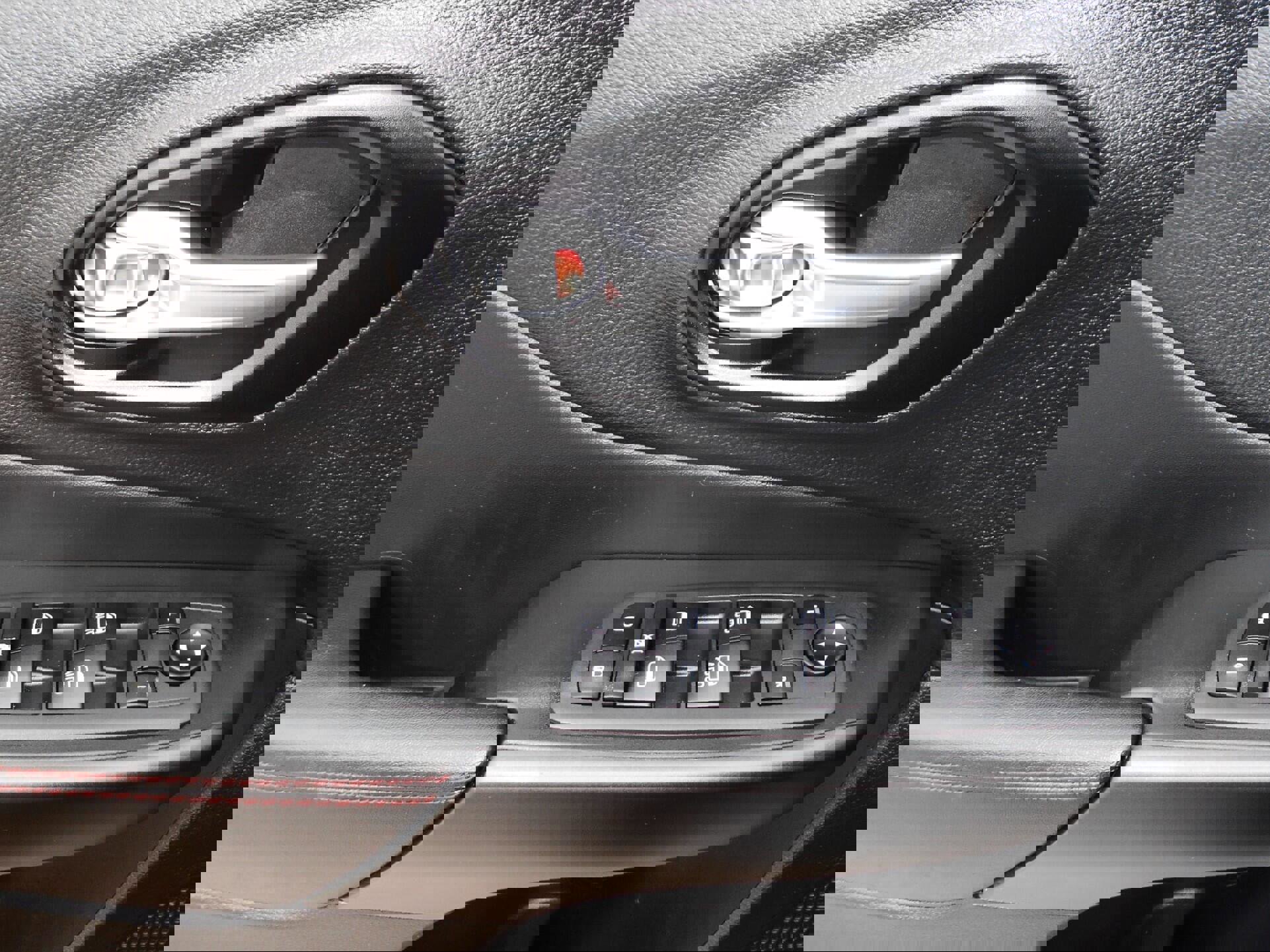 Certified 2022 Jeep Cherokee Trailhawk w/ Trailer Tow Group image 13