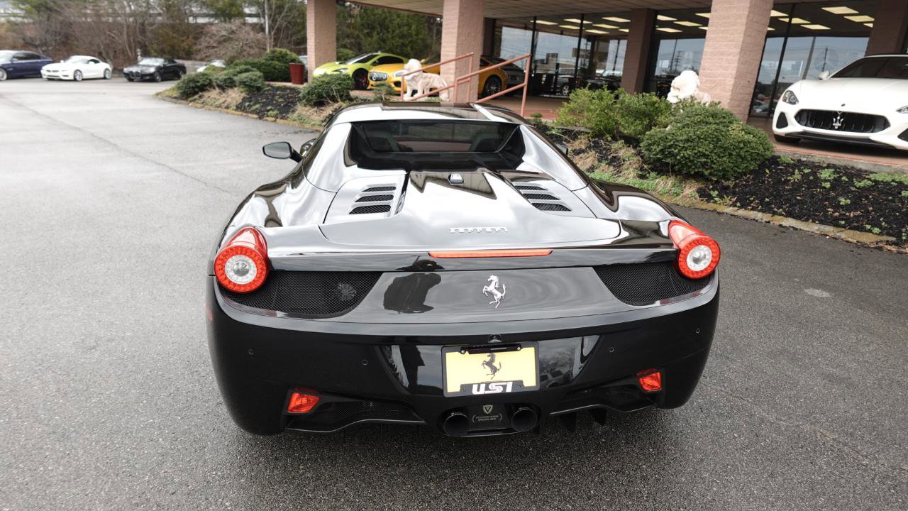 Used 2012 Ferrari 458 Spider image 3