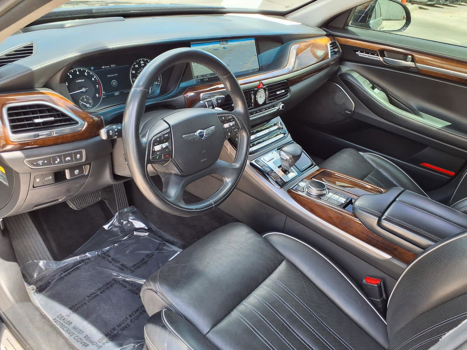 Used 2017 Genesis G90 5.0 Ultimate image 18