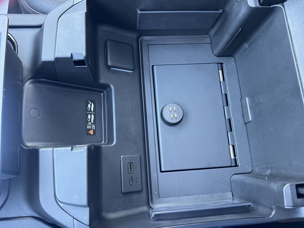 Used 2024 GMC Sierra 2500 AT4 w/ AT4 Premium Plus Package image 26
