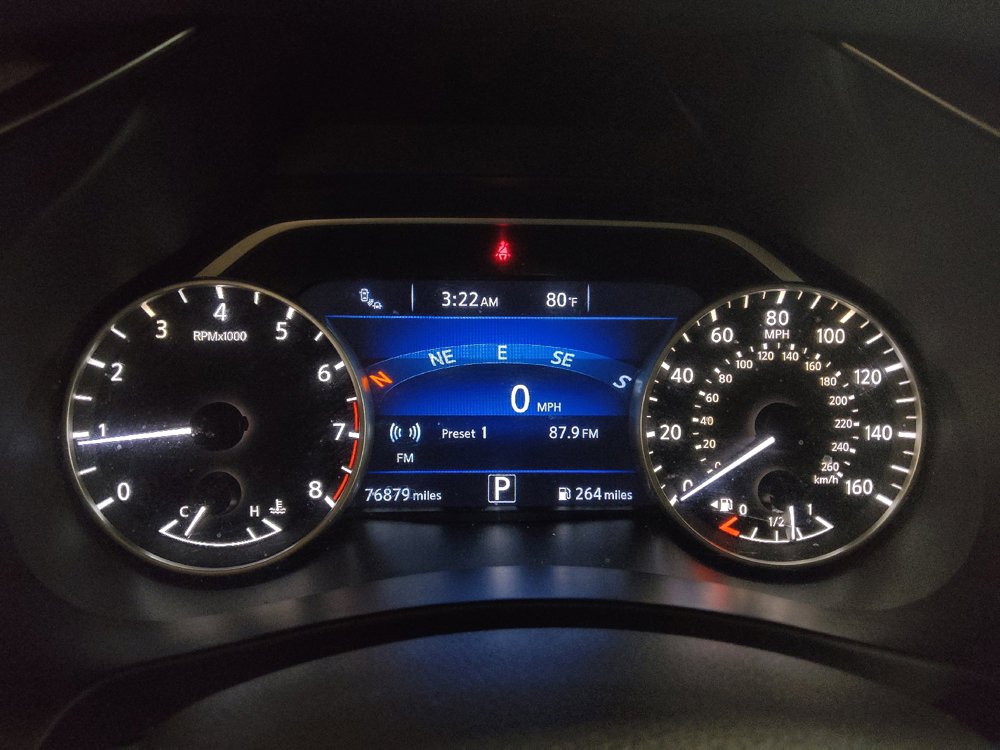 Used 2018 Nissan Murano SV FWD image 23