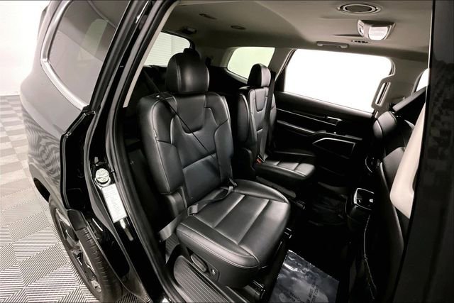 Used 2025 Kia Telluride S AWD/4WD image 26