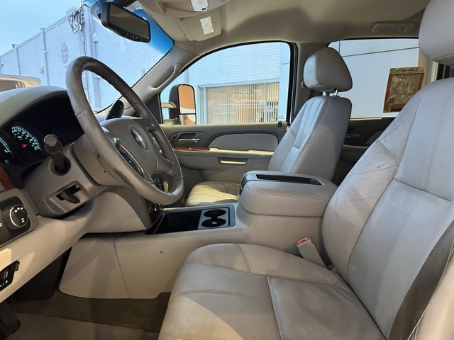 Used 2014 Chevrolet Silverado 2500 LTZ w/ Suspension Package, Off-Road image 26