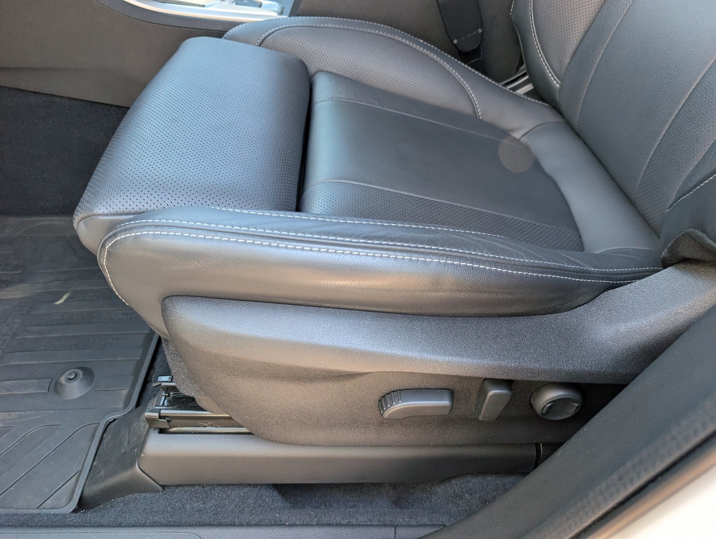 Used 2021 Subaru Ascent Limited w/ Popular Package #2A AWD/4WD image 20