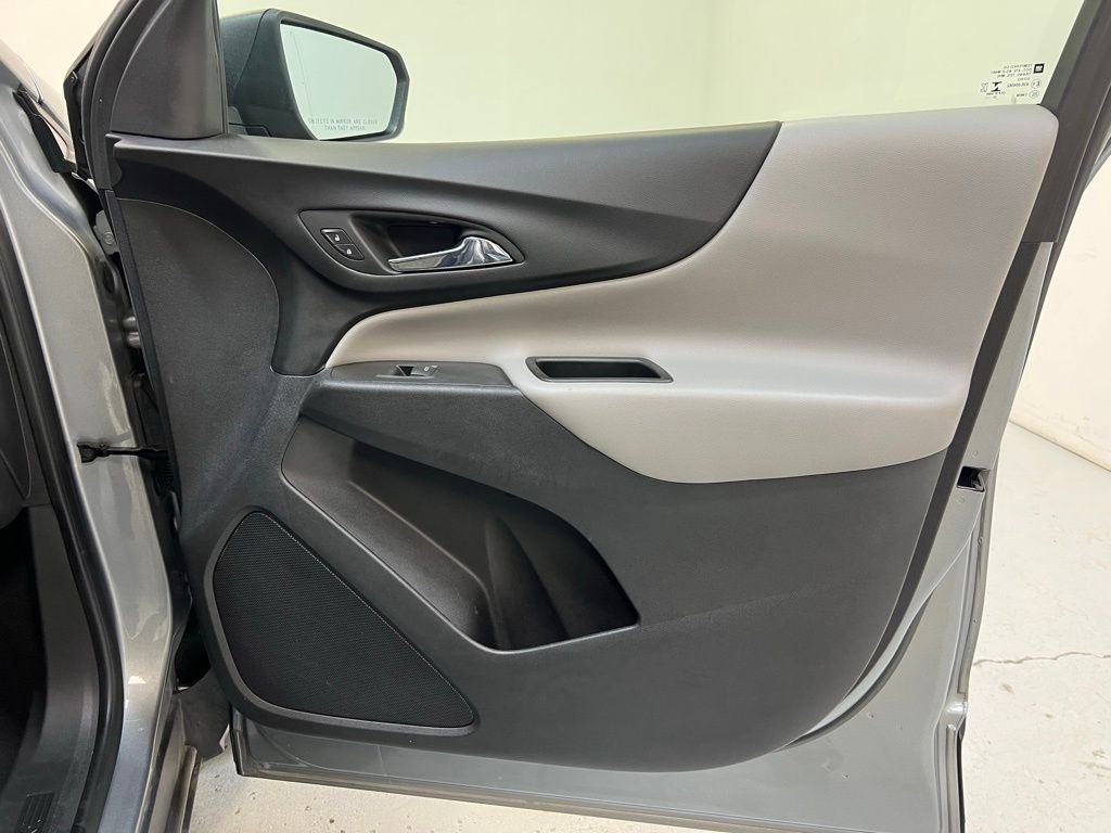 Used 2023 Chevrolet Equinox LS w/ LPO, Floor Liner Package AWD/4WD image 30
