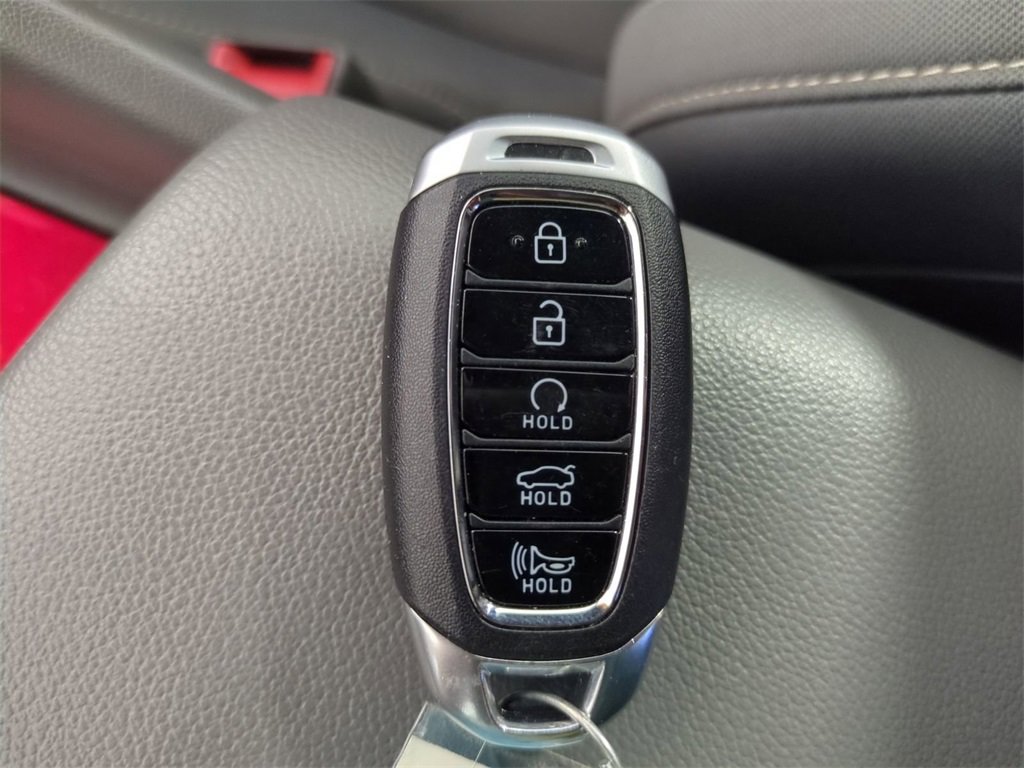 Certified 2023 Hyundai Elantra SEL w/ Convenience Package image 34