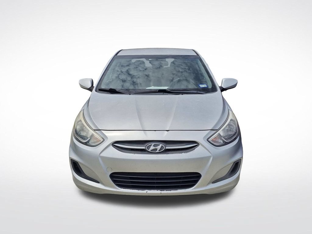Used 2017 Hyundai Accent SE FWD image 2