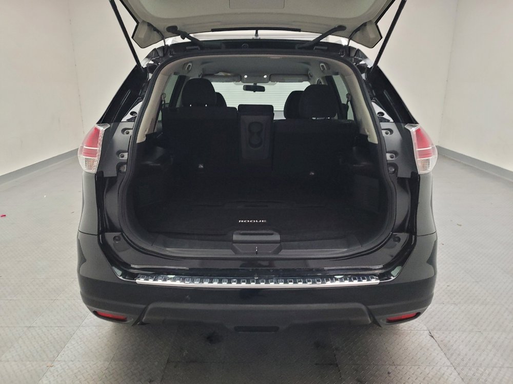 Used 2016 Nissan Rogue SV image 29