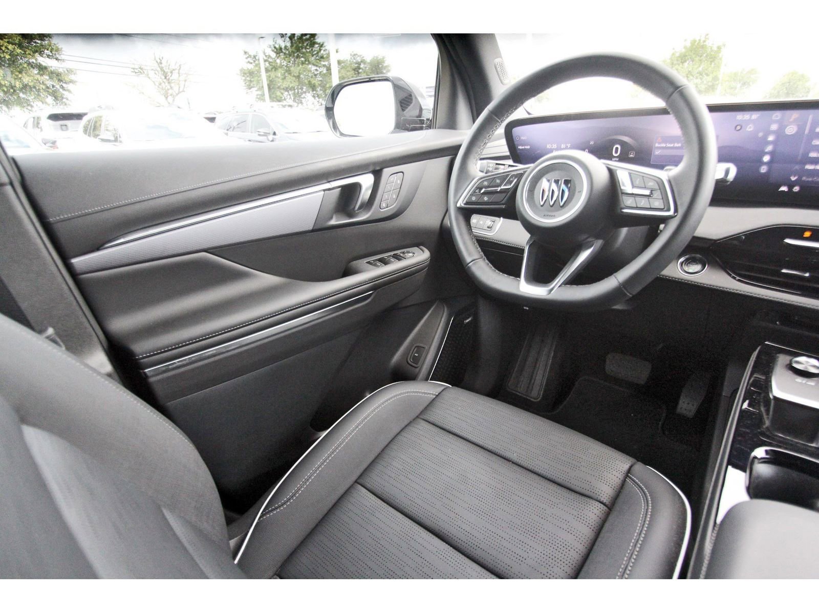 Used 2026 Buick Enclave Sport Touring w/ Power Package FWD image 8