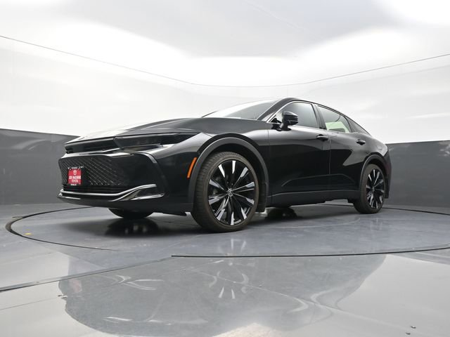 New 2026 Toyota Crown Platinum AWD/4WD image 9