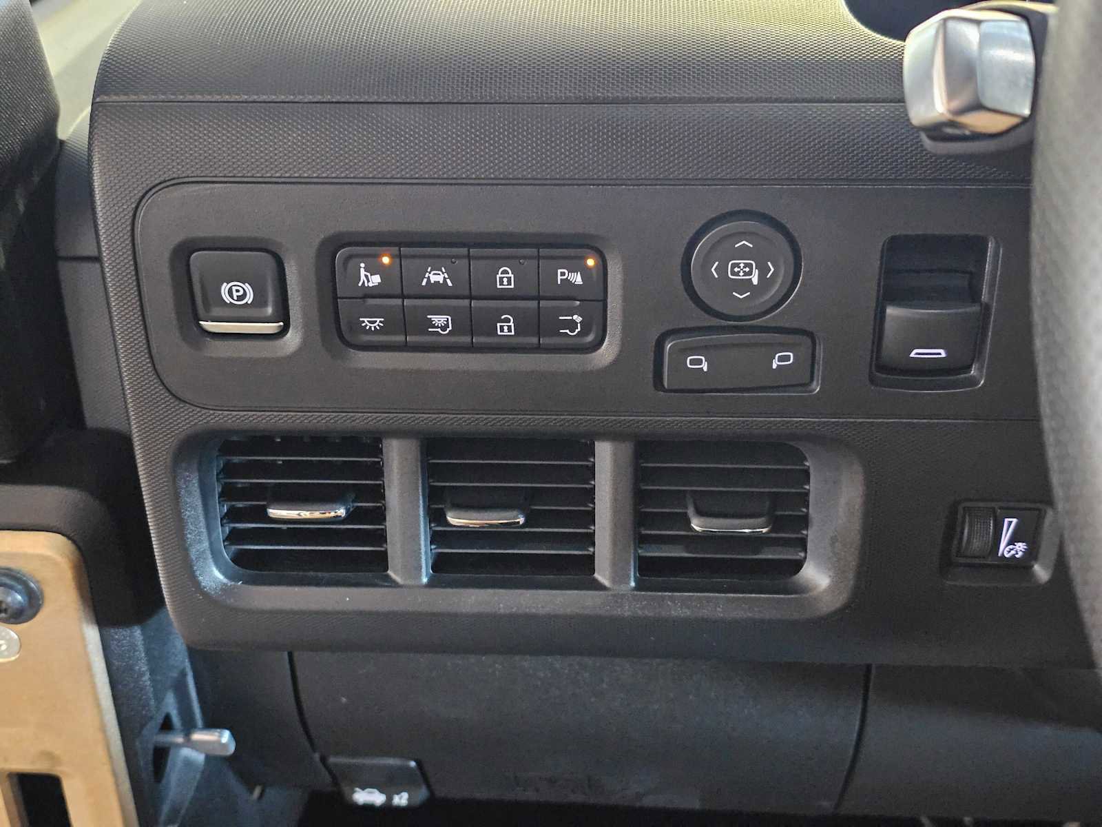 Used 2024 Chevrolet Brightdrop 400 w/ Commercial Equipment Package image 25