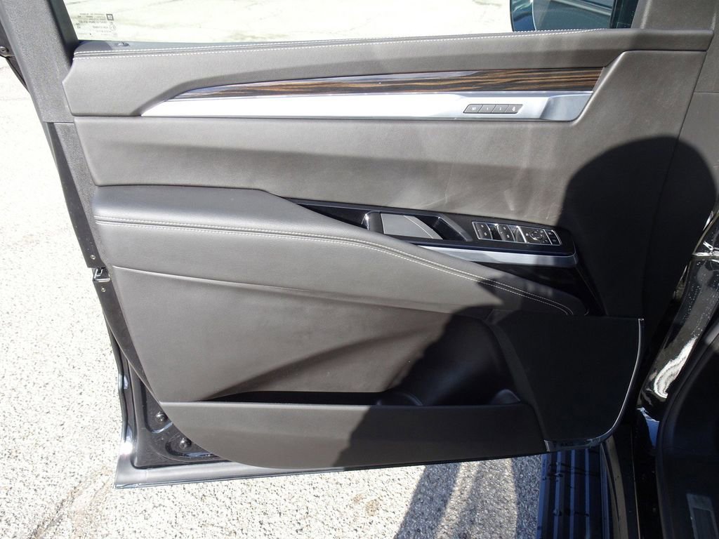 Used 2025 Cadillac Escalade Premium Luxury w/ LPO, Floor Liner Package image 12